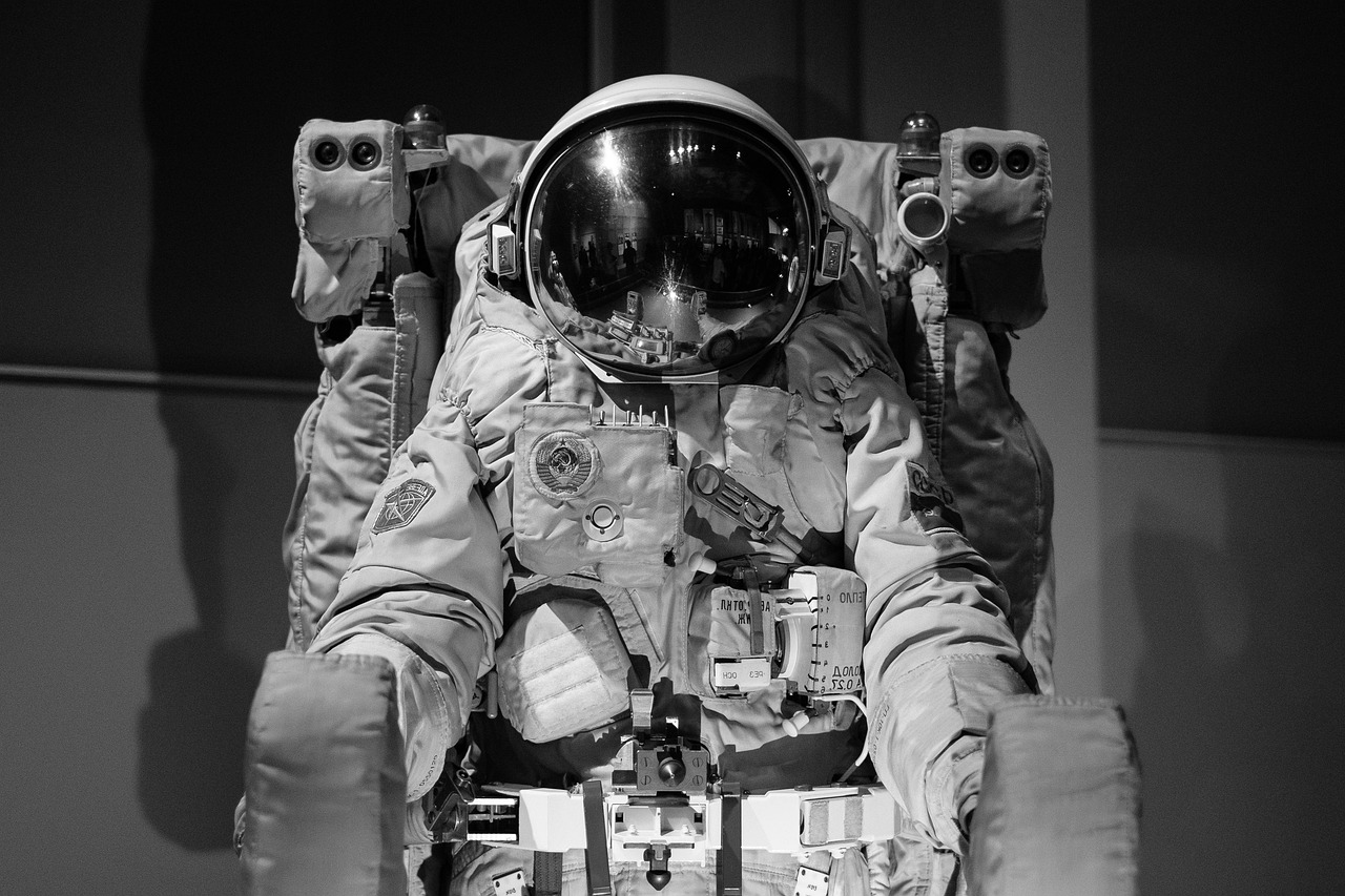 astronaut, cosmonaut, space suit, nasa, astronautics, black and white, monochrome, astronaut, astronaut, astronaut, astronaut, astronaut, space suit